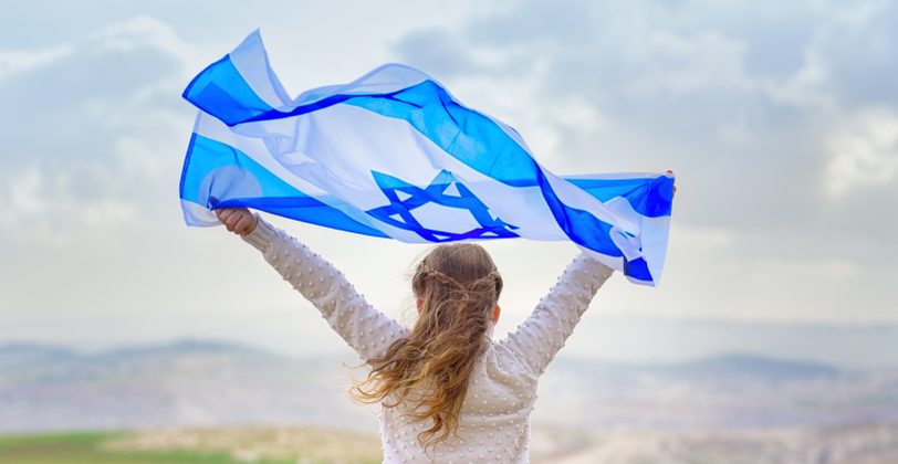 girl with israel flag